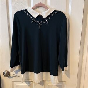 Embellished Emerald Green and White Women's Top